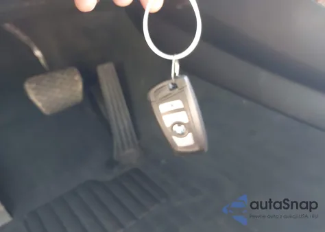 2017 BMW X3 xDrive28I из США, поврежденный, VIN 5UXWX9C53H0T09778